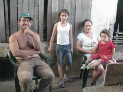 En route  /  Survoje