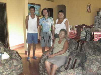 En route  /  Survoje