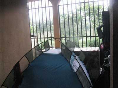 En route  /  Survoje