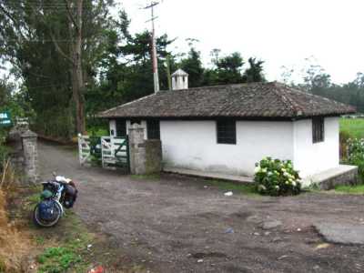 En route  /  Survoje