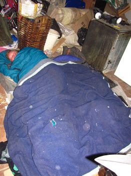 En route  /  Survoje