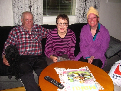 En route  /  Survoje